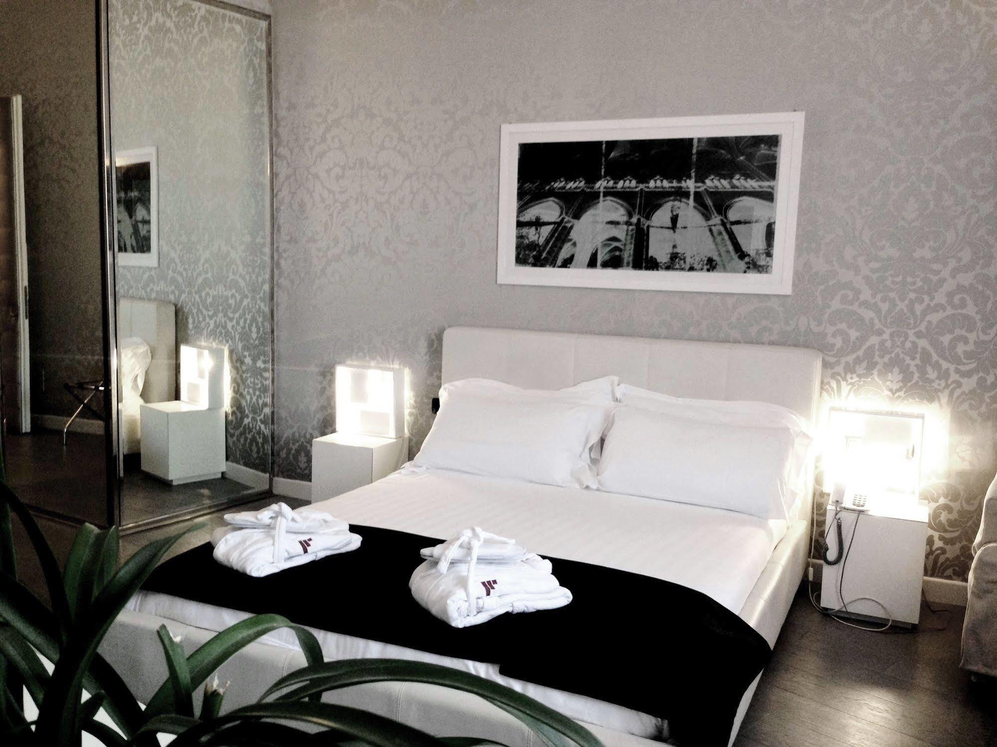 Piazza Di Spagna Suites Roma Exterior foto