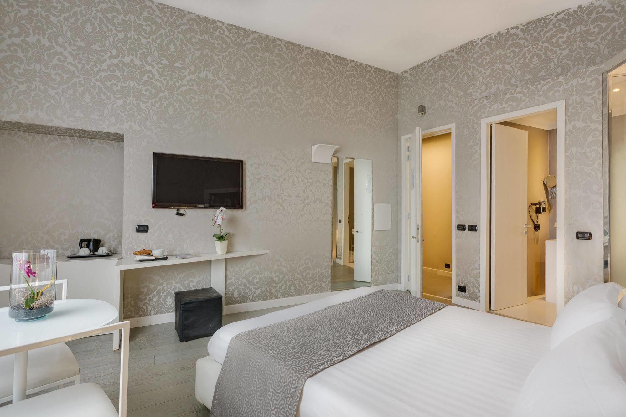 Piazza Di Spagna Suites Roma Exterior foto